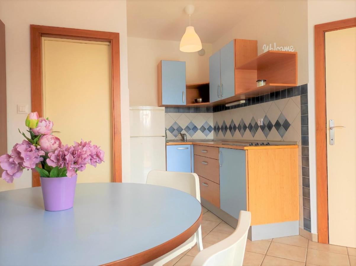 Apartment Rose Krk Town Exterior foto